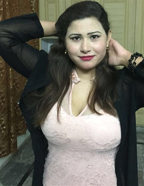 Escorts In Faisalabad 